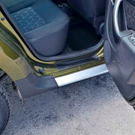 Накладки в проемы дверей (передние + задние) для Nissan Terrano с 2016 г.в. купить недорого с доставкой в Надым