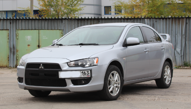 Рамка под номер на передний бампер для Mitsubishi Lancer X (2007-2016) купить недорого с доставкой в Надым